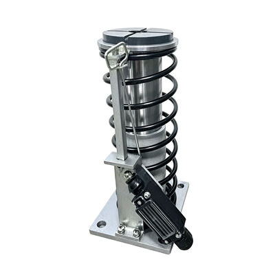 Buffer idraulico per l'olio per ascensori ad alta velocità con 150 mm/600 mm di corsa in acciaio al carbonio/acciaio inossidabile per la protezione dagli incidenti e la riduzione del rumore